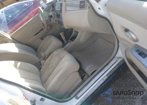 2008 Nissan Versa 1.8S z USA, uszkodzony, nr VIN 3N1BC11E78L378446